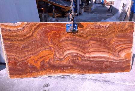 Red onyx